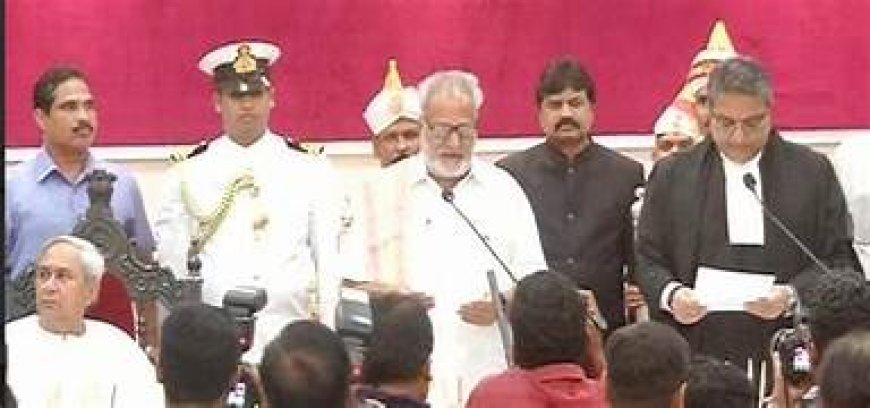 ୭୪ ଜଣଙ୍କୁ ପଦକ ପ୍ରଦାନକଲେ ରାଜ୍ୟପାଳ