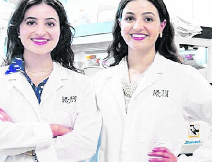 ପ୍ରେରଣା ପାଲଟିଛନ୍ତି ୨ ଭଉଣୀ: ଗଛ ନକାଟି ପ୍ରସ୍ତୁତ ହେଉଛି କାଠମଣ୍ଡ ଓ ସେଥିରୁ ତିଆରି ହେଉଛି ପୋଷାକ