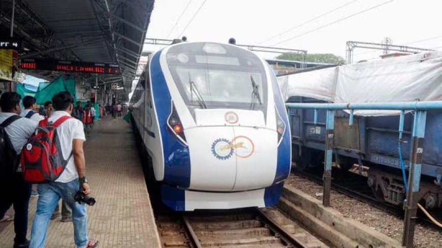 ବନ୍ଦେ ଭାରତର ପ୍ରଥମ  ଯାତ୍ରା: ପ୍ରଥମ ଦିନରେ  ୫୮୪ ଯାତ୍ରୀ