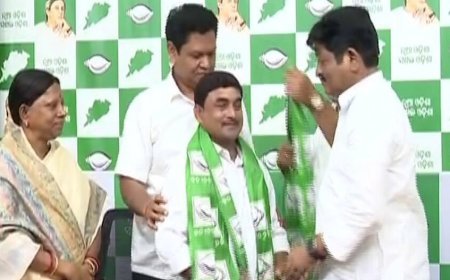 ୧୧ଦିନ ପରେ ପୁଣି ବିଜେଡିକୁ ଫେରିଲେ ବରୀ ପଂଚାୟତ ସମିତି ଅଧ୍ୟକ୍ଷ