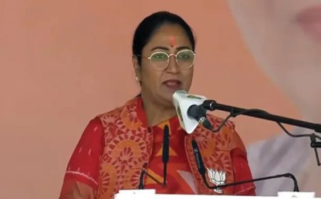 ଦିଲ୍ଲୀ ମୁଖ୍ୟମନ୍ତ୍ରୀ ଭାବେ ଶପଥ ନେଲେ ରେଖା ଗୁପ୍ତା