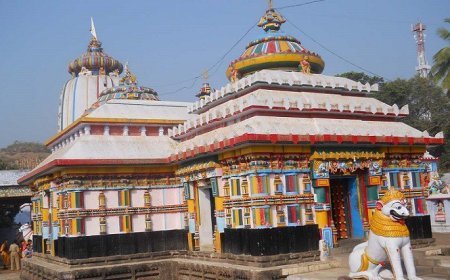 ଆରମ୍ଭ ହେଲା ଶ୍ରାବଣ ମାସ :ଜାଣନ୍ତୁ  ଲଡୁବାବା, ଲଡୁକେଶ ବା ଲଡୁକେଶ୍ୱର ଙ୍କ ରୋଚକ କାହାଣୀ