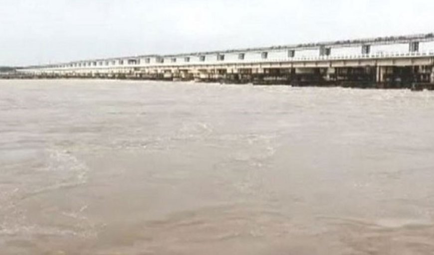 ମୁଣ୍ଡଳୀରେ ପହଞ୍ଚିଲା ଏ ବର୍ଷର ପ୍ରଥମ ବନ୍ୟାଜଳ