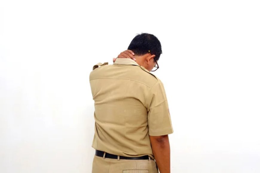 ଦୁଷ୍କର୍ମ ପୀଡ଼ିତାଙ୍କ ସହ ଅଶ୍ଳୀଳ କଥାବାର୍ତ୍ତା ହେବା ଜଣେ ଇନ୍ସପେକ୍ଟରଙ୍କୁ ମହଙ୍ଗା