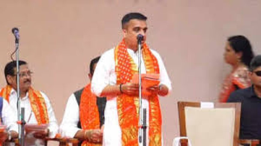 ଗୁଜୁରାଟ ଉପମୁଖ୍ୟମନ୍ତ୍ରୀ ଭାବେ ଶପଥ ନେଲେ ହର୍ଷ ସାଂଘଭି